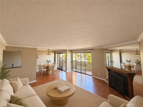 Photo of 605 303 Redondo Avenue, Long Beach, CA 90814 (MLS # OC26222033)