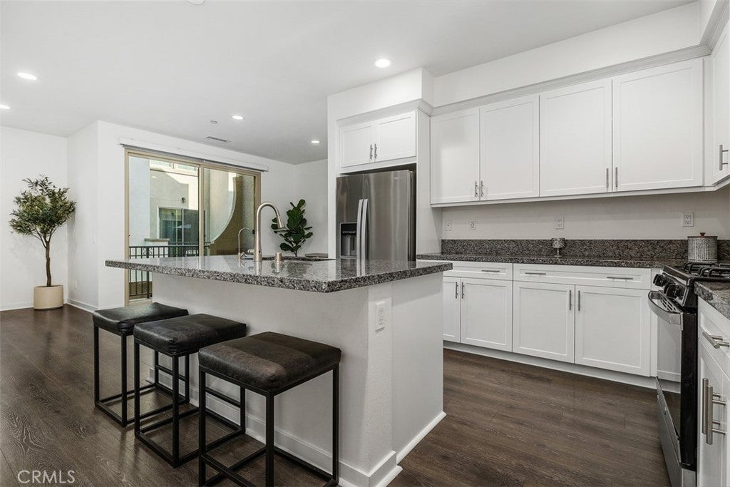 344 Stillwater Court