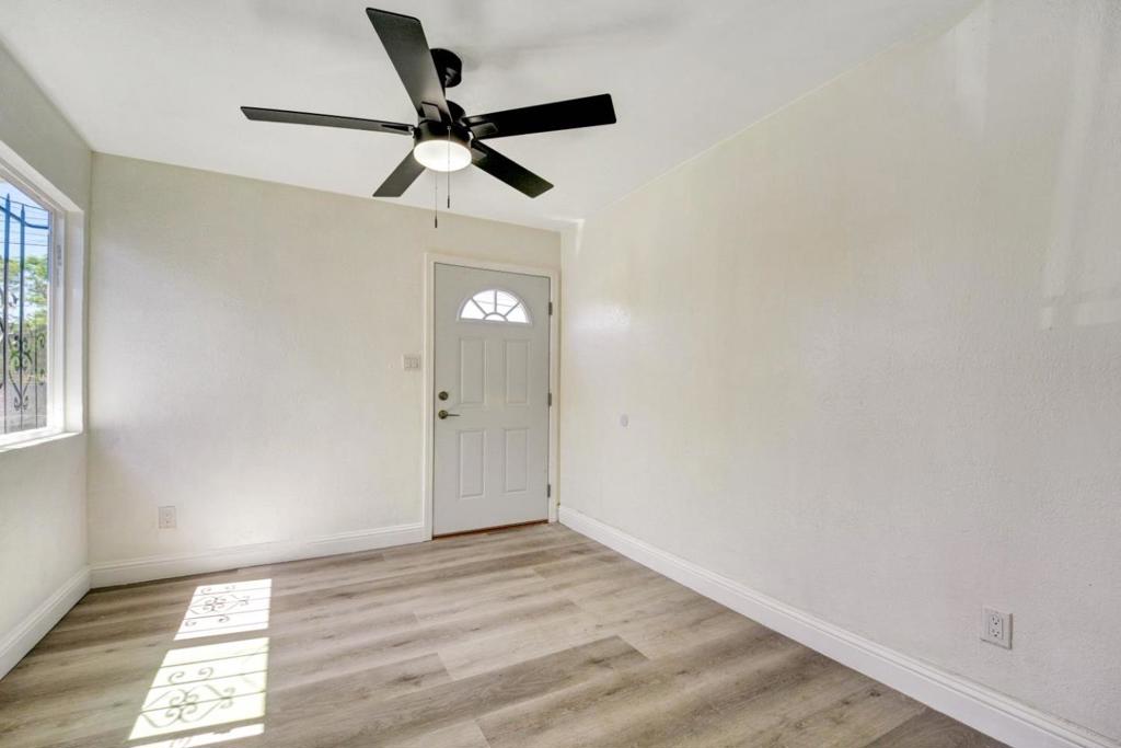 Properties 3 652 2nd Street