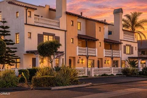 Photo of 5104 Breakwater Way, Oxnard, CA 93035 (MLS # V1-39511)
