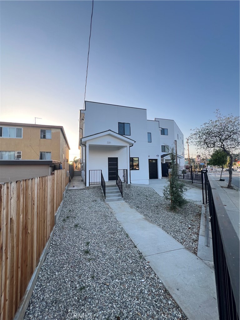 4264 Capistrano Way
