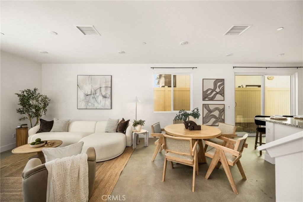 24557 Sonieta Court