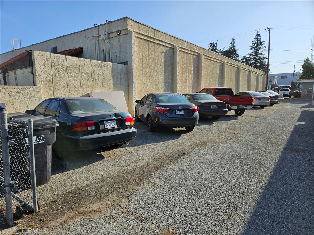 637 Maple Avenue