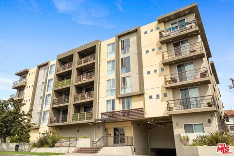 Photo of 1600 S WESTGATE Avenue #507, Los Angeles, CA 90025 (MLS # 26808217)