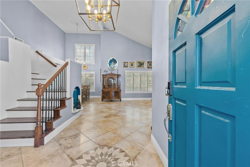 Photo of 27712 Lonestar Place, Castaic, CA 91384 (MLS # SR26014041)