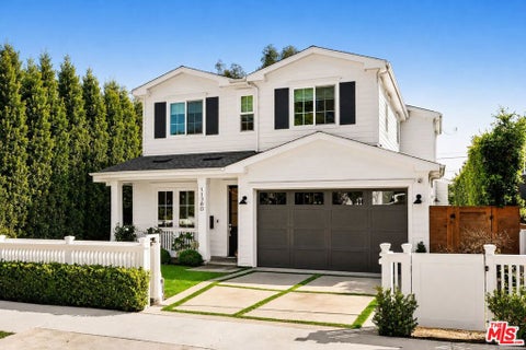 Photo of 11380 Waterford St St, Los Angeles, CA 90049 (MLS # 26996087)
