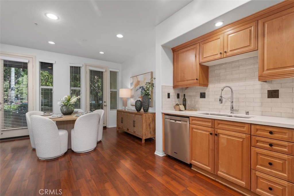 25 Vermillion, Irvine CA 92603 - Photo 16