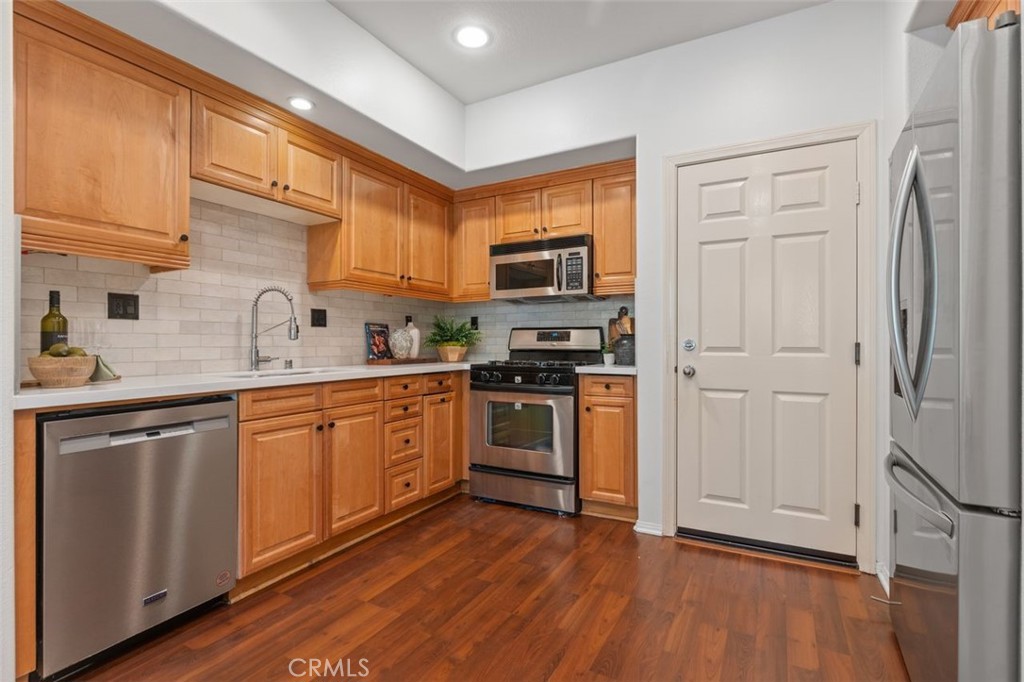 25 Vermillion, Irvine CA 92603 - Photo 14
