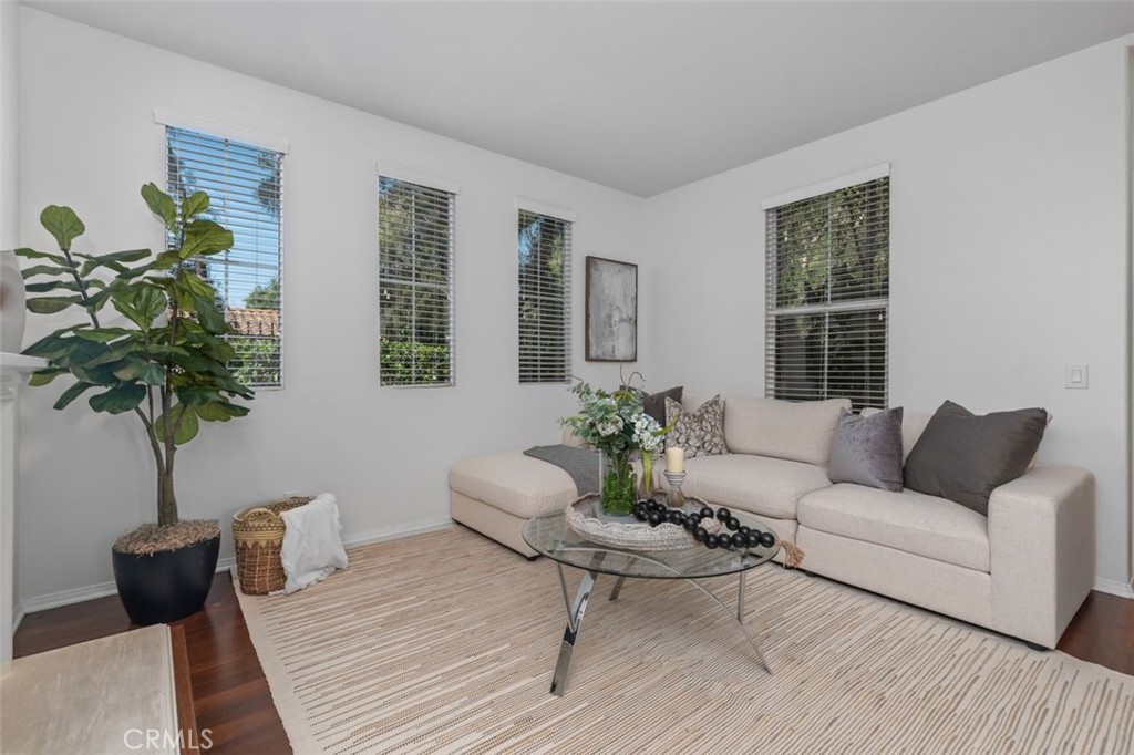 25 Vermillion, Irvine CA 92603 - Photo 9