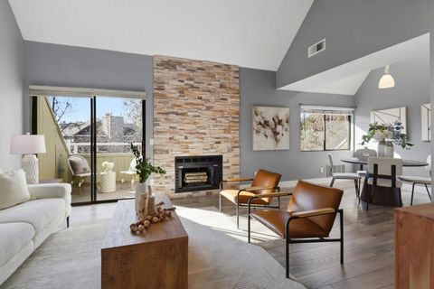 Photo of 1806 Braddock Court, San Jose, CA 95125 (MLS # ML82030670)