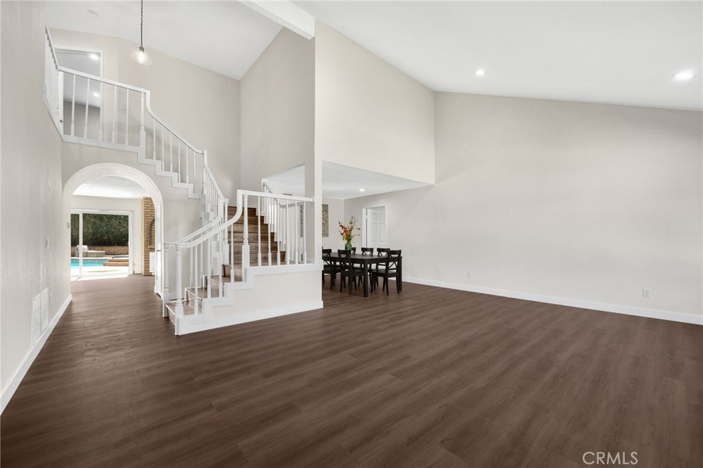 754 Stanford Circle