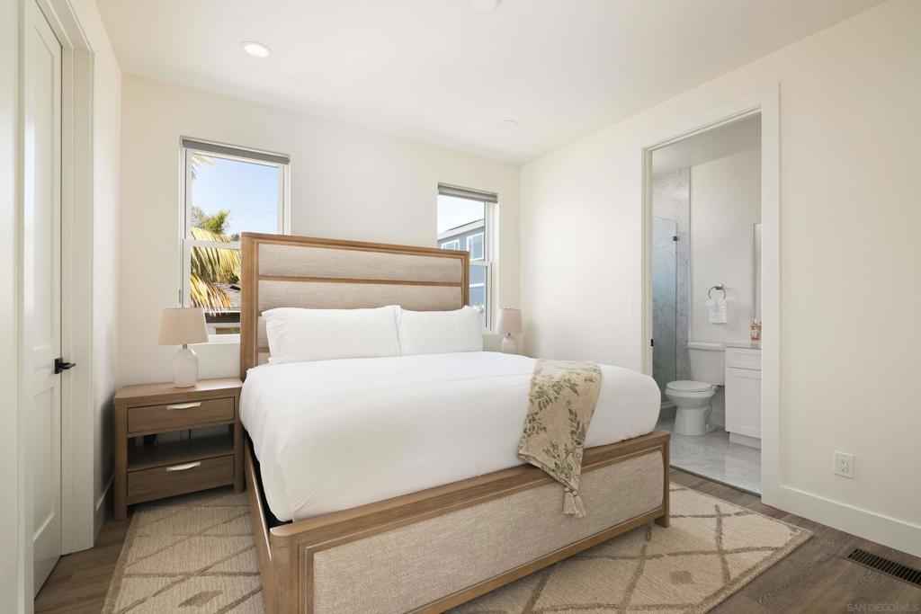 Ocean Beach - Residential Lease