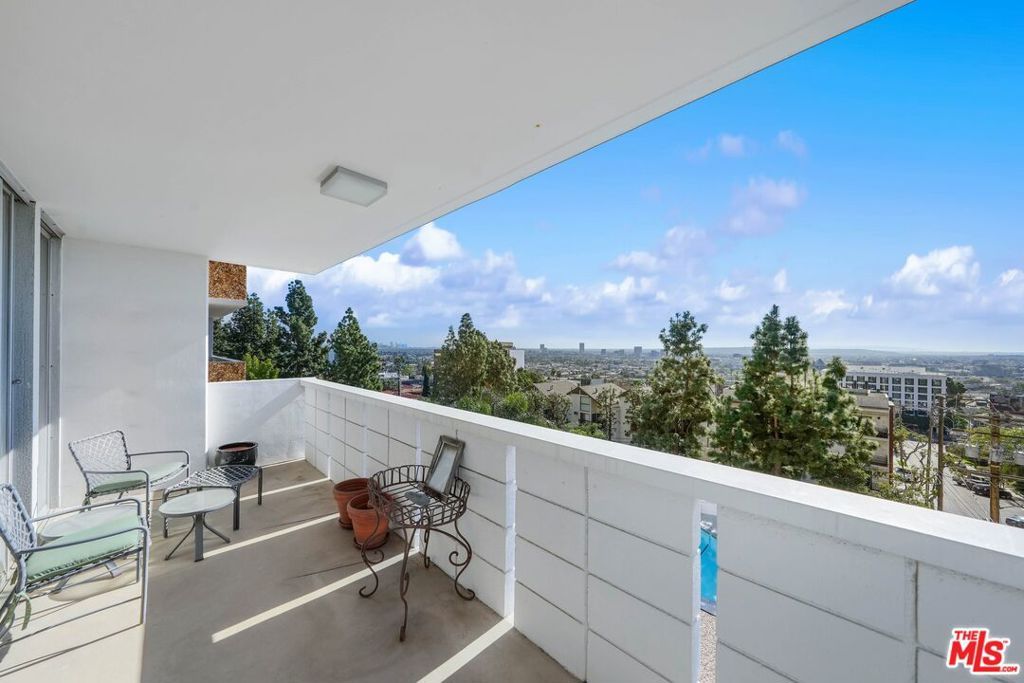 Photo of 8787 Shoreham Drive #310, West Hollywood, CA 90069 (MLS # 25590675)