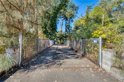 Photo of 14043 - 14051 Lakeshore Drive #7, Clearlake, CA 95422 (MLS # LC25234058) Photo of 14043 - 14051 Lakeshore Drive #7, Clearlake, CA 95422 (MLS # LC25234058)