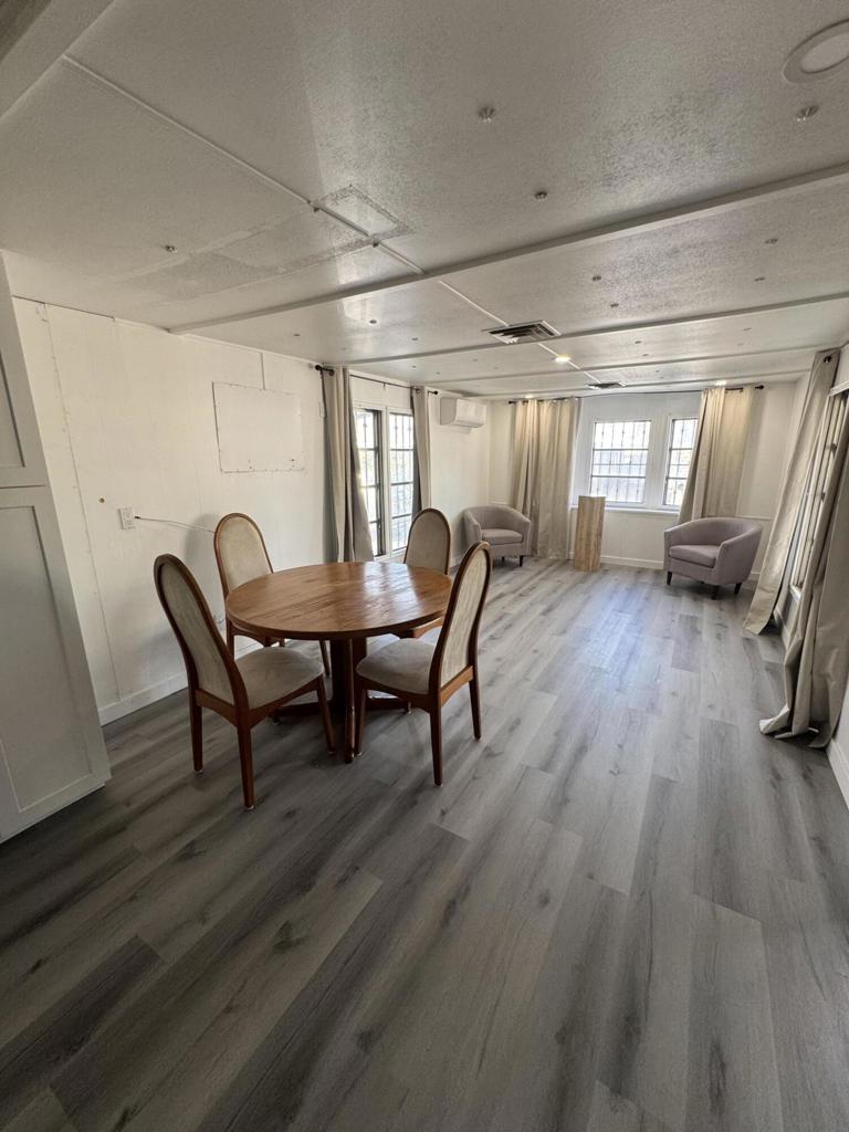 80870 Us Highway 111 219