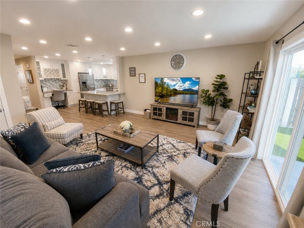 401 Eton DR