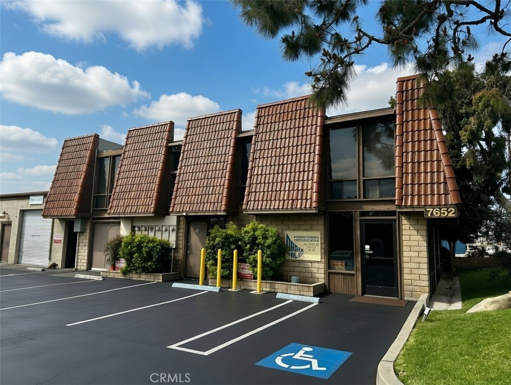7652 Slater Avenue