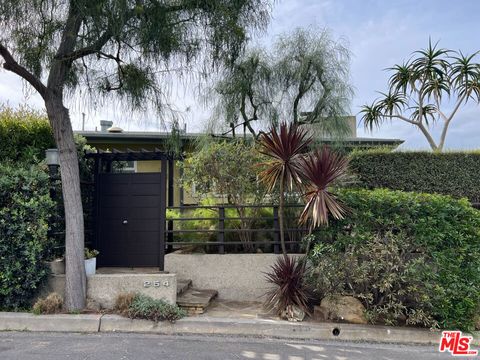 Photo of 254 Tranquillo Road, Pacific Palisades, CA 90272 (MLS # 26666773)