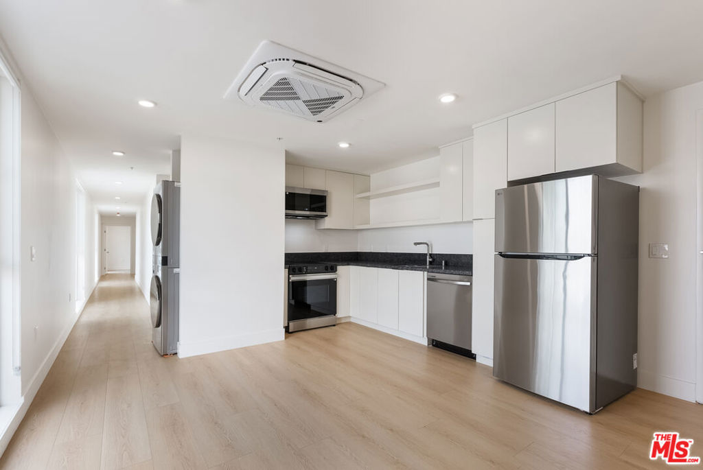 8561 Belmont Street 2