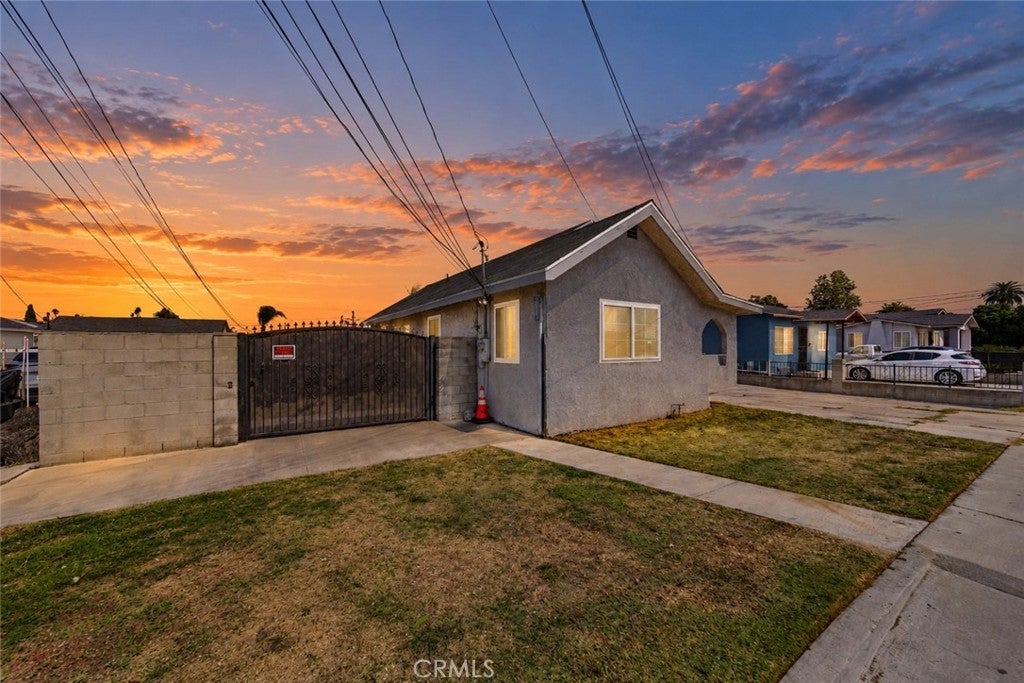 4125 Lennox