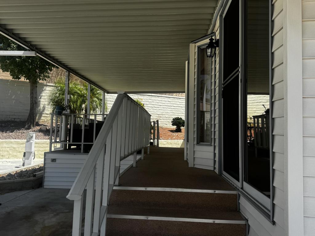 84136 Avenue 44 638
