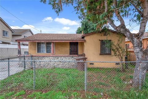 Photo of 3462 Durfee Ave, El Monte, CA 91732 (MLS # RS25263341)