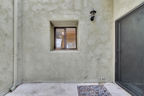 Tiny photo for 29624 Windsong LN, Agoura Hills, CA 91301 (MLS # SR26153733)