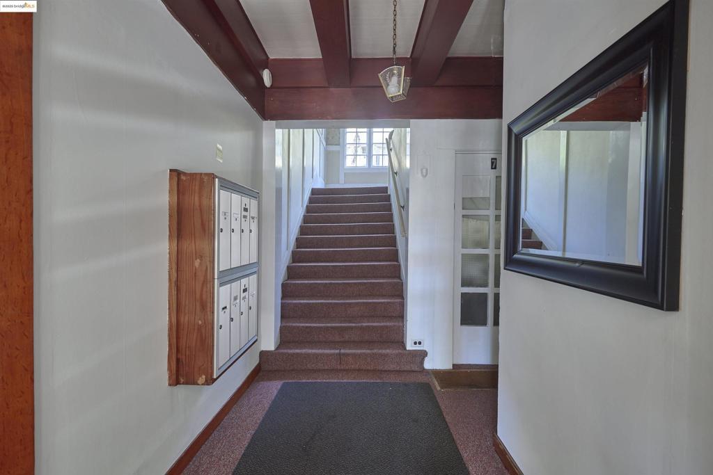 ADAMS POINT - Residential Income