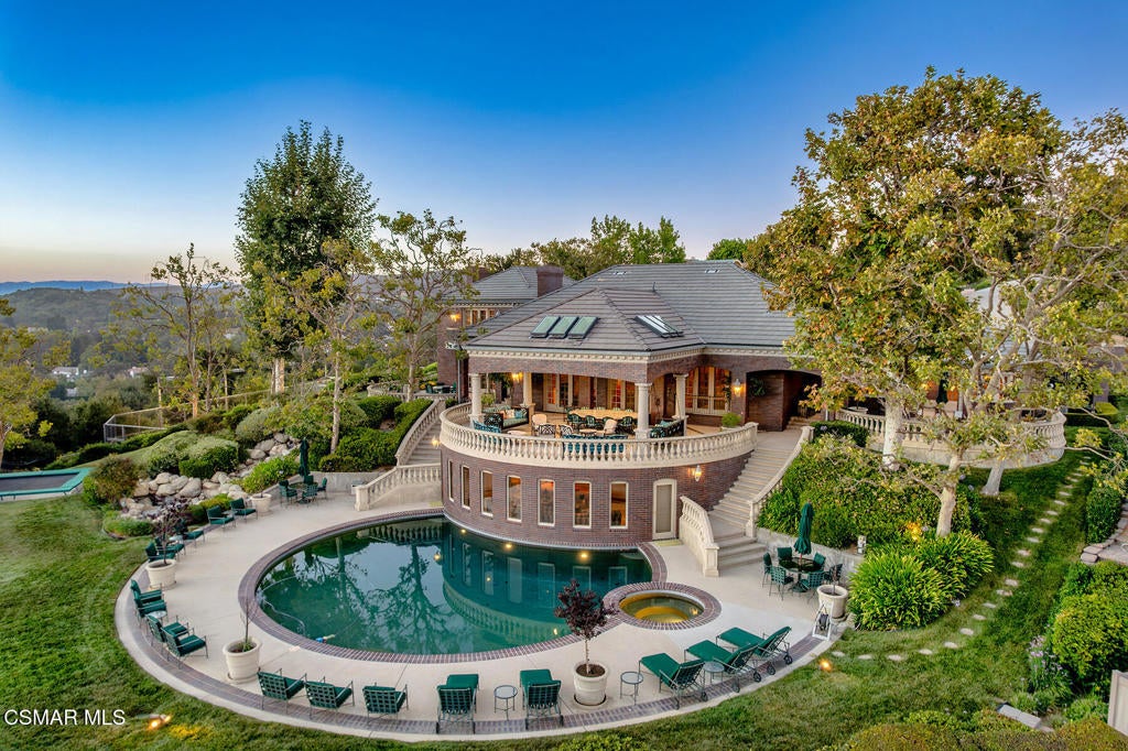 4286 Coachman Circle