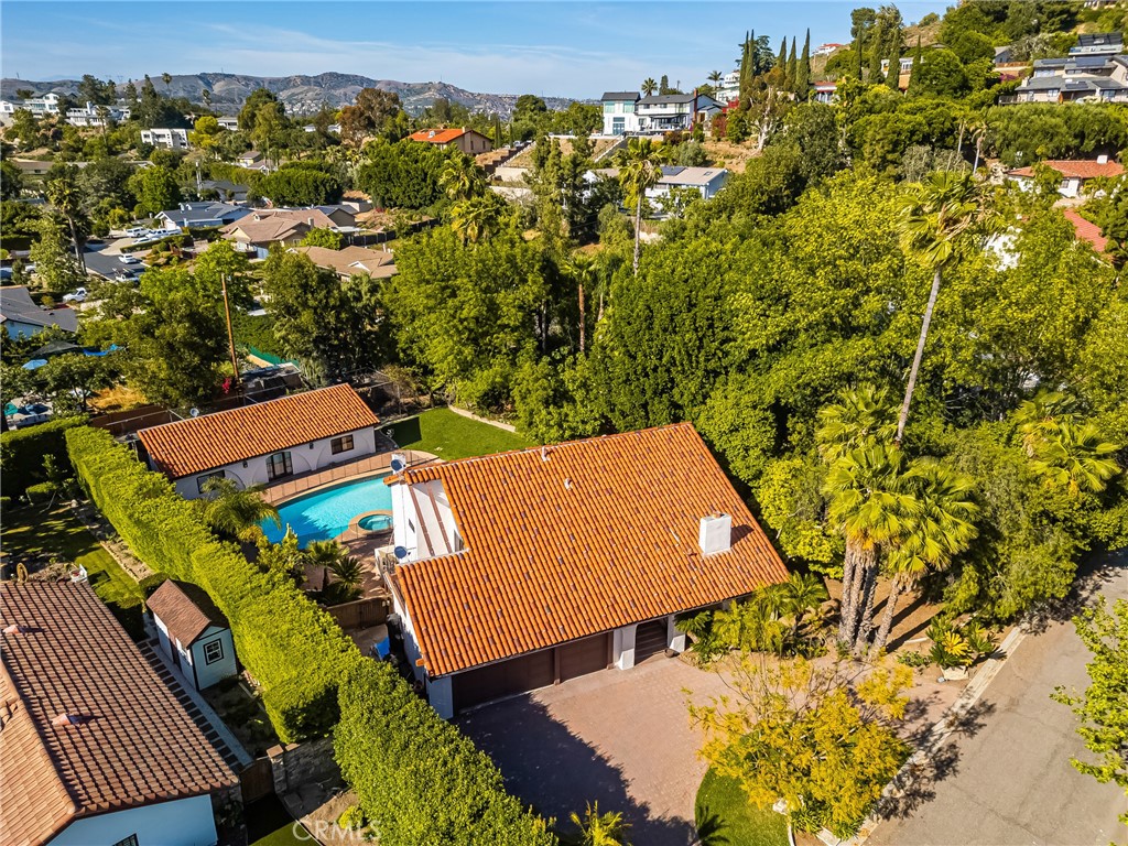 5071 E Equestrian Lane