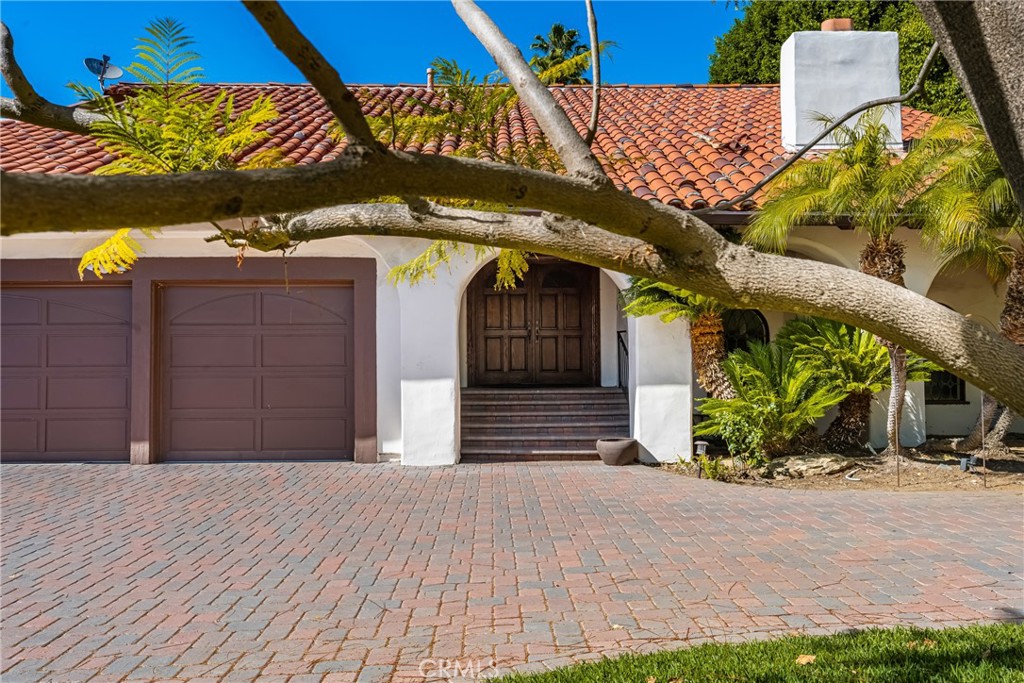 5071 E Equestrian Lane