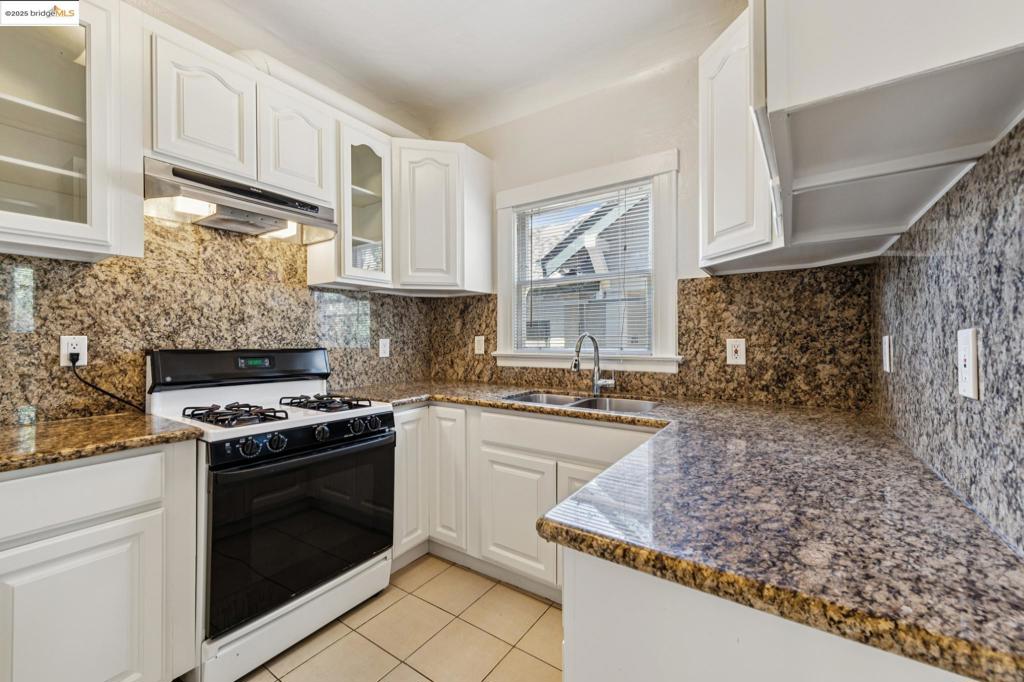 ELMWOOD - Residential Income