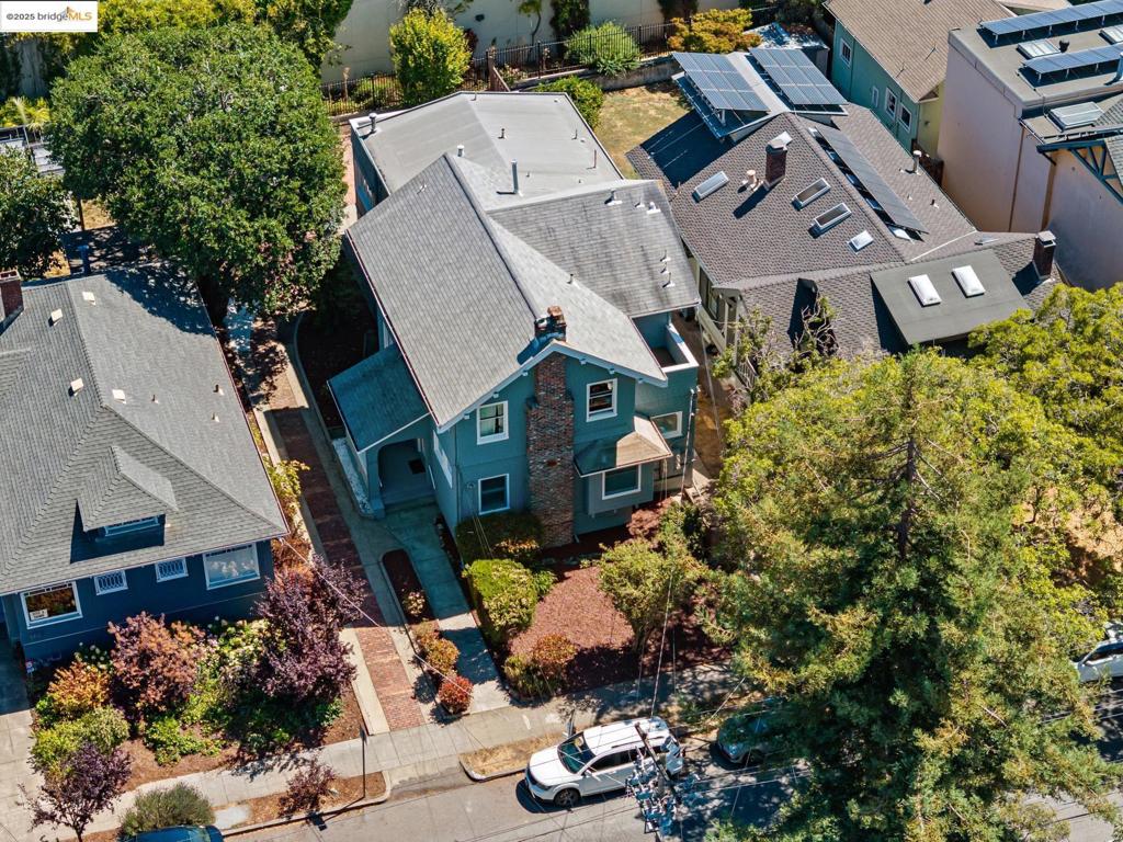 ELMWOOD - Residential Income