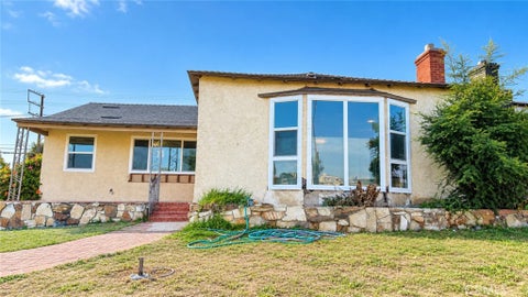 Photo of 8721 Crenshaw Boulevard, Inglewood, CA 90305 (MLS # DW26214694)
