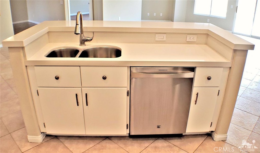 Shadow Hills - Residential