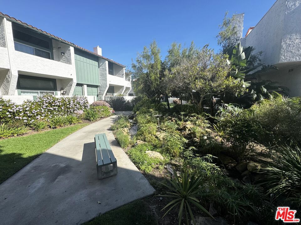 4924 Mcconnell Avenue