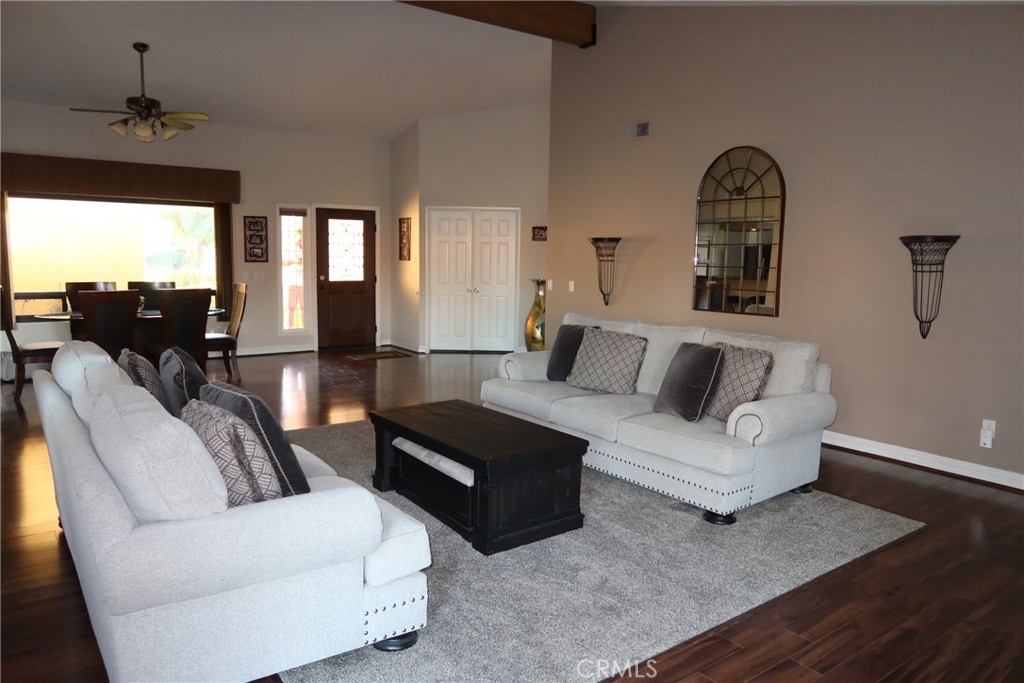 Casa Rosada (32502) - Residential