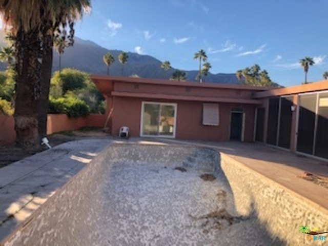 Movie Colony - Residential