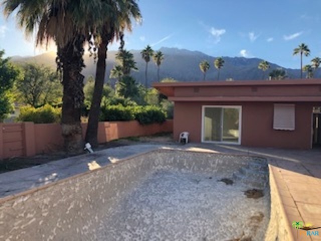 Movie Colony - Residential