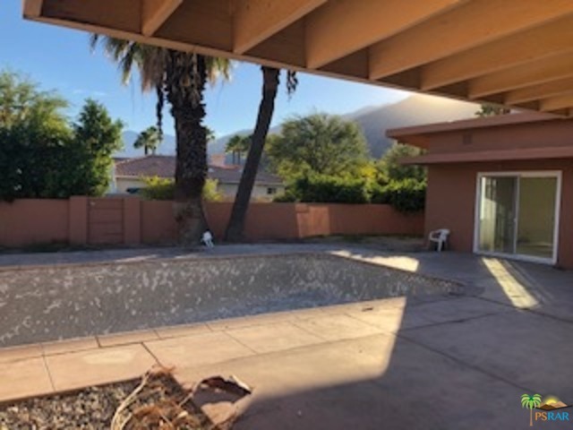 Movie Colony - Residential