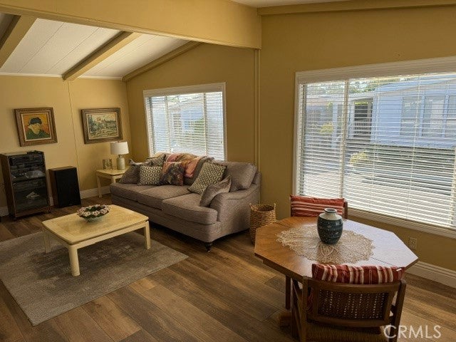 5200 Irvine Boulevard 124