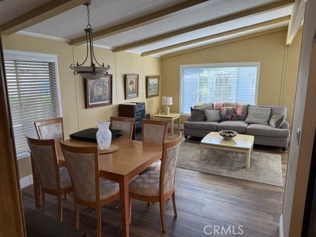 5200 Irvine Boulevard 124