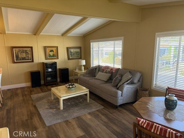 5200 Irvine Boulevard 124