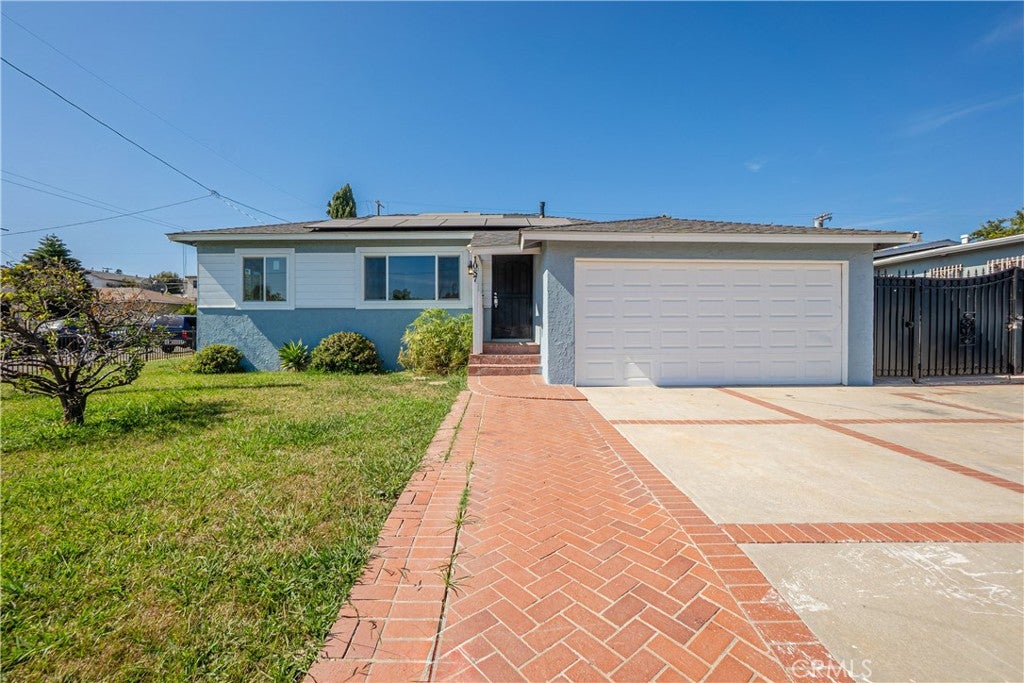 1087 253rd Street