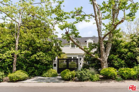 4106 Longridge Avenue Sherman Oaks CA 91423