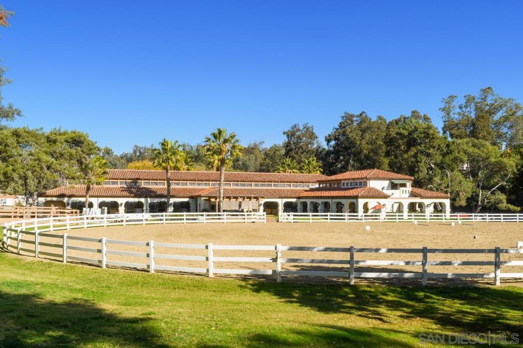 Rancho Santa Fe - Residential