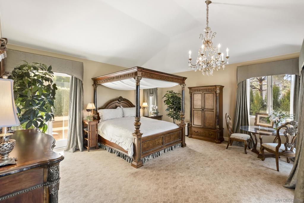 Rancho Santa Fe - Residential