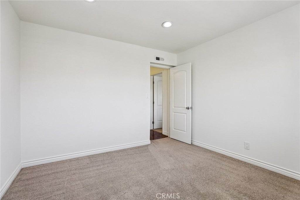 14391 Gibraltar, Irvine CA 92606 - Photo 31
