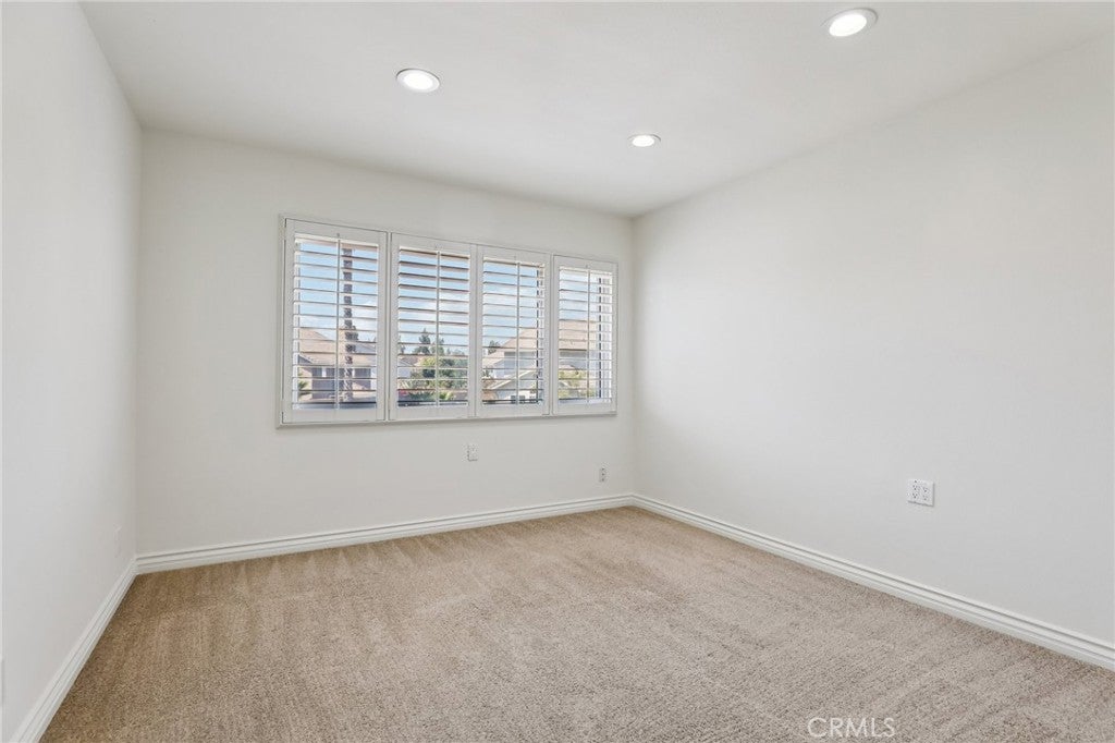 14391 Gibraltar, Irvine CA 92606 - Photo 30