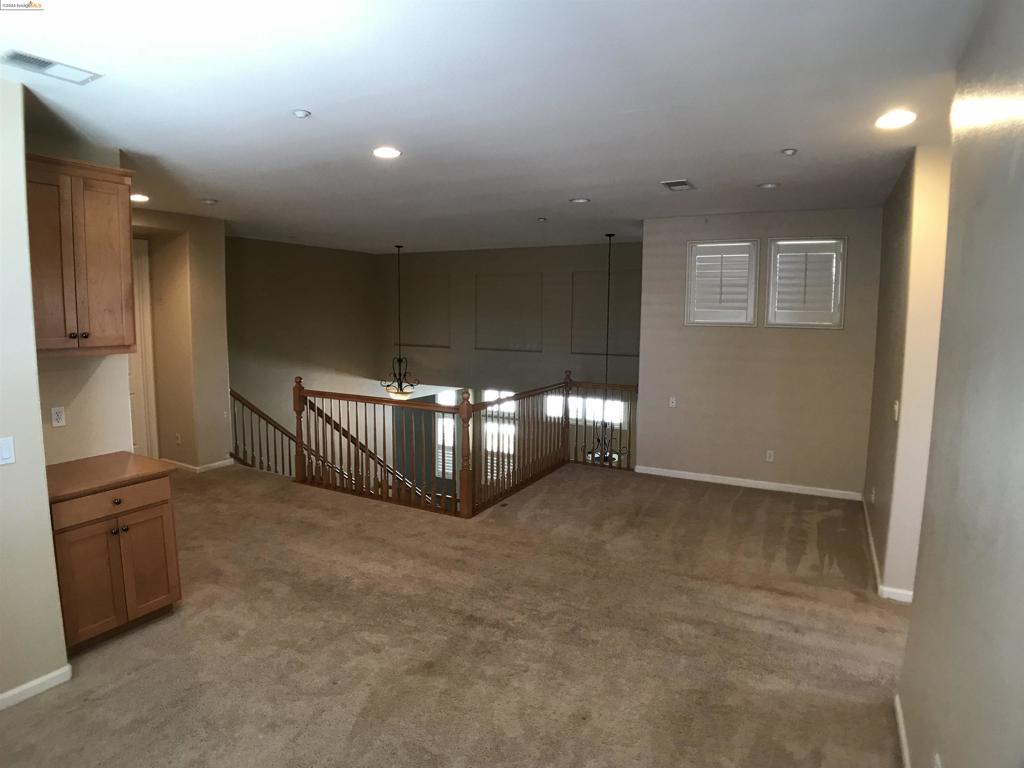 GARINRANCH - Residential Lease